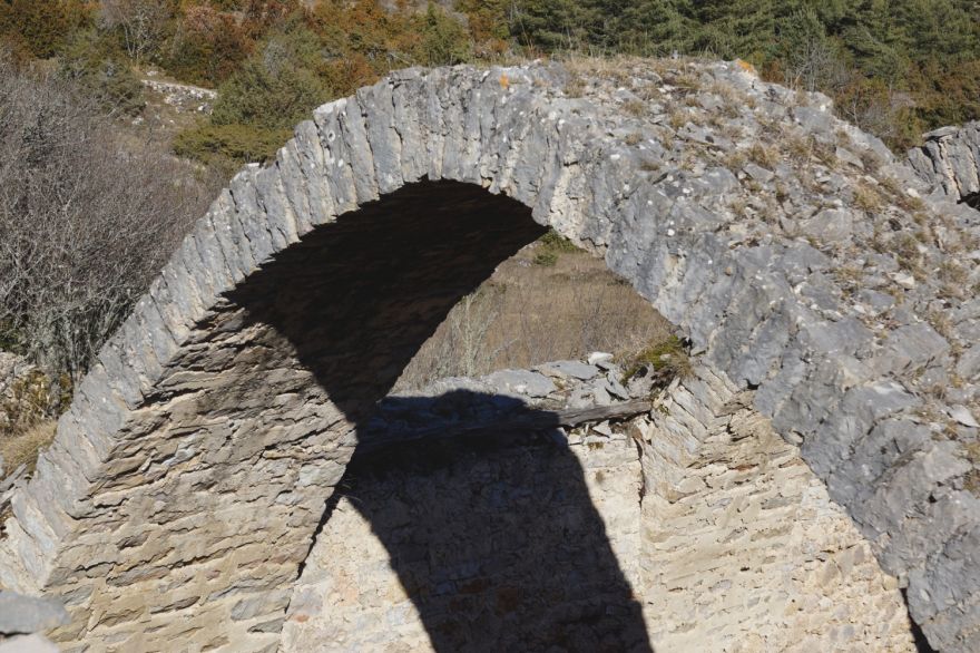 Détail d'une arche à La Caxe