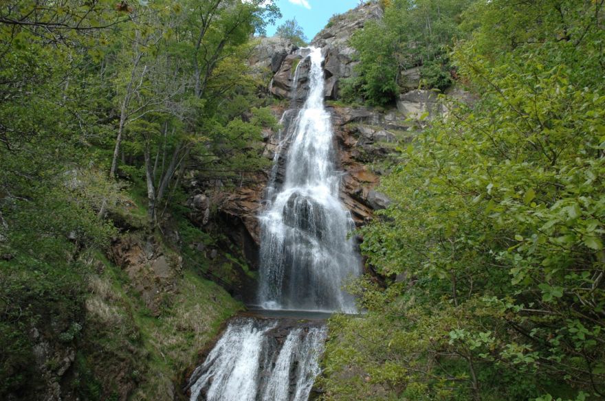 Cascade de Runes au printemps