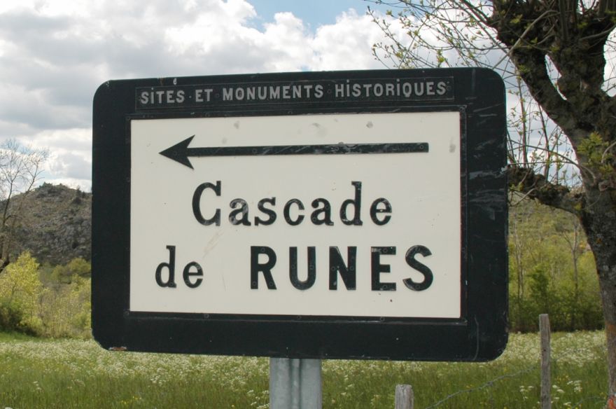 Panneau de la cascade de Runes